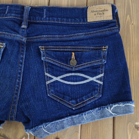 Abercrombie & Fitch Dark Wash Raw Hem Jean Shorts - Picture 9 of 11